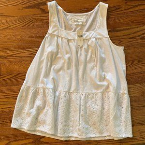 Anthropologie embroidered white top